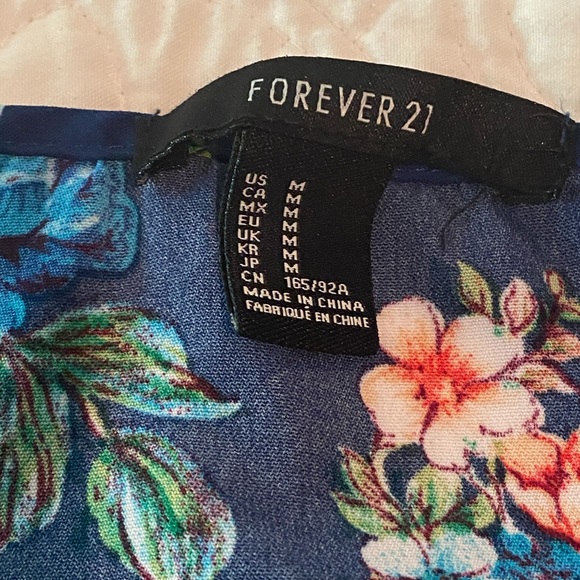 Forever 21 floral dress - Picture 4 of 7